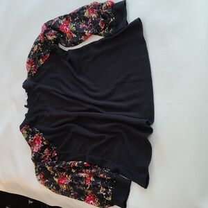 Black Waffle Knit Shirt W Floral Sleeves XL Valentine's Day Dark Romantic Lace